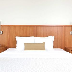 Accessible King Bed